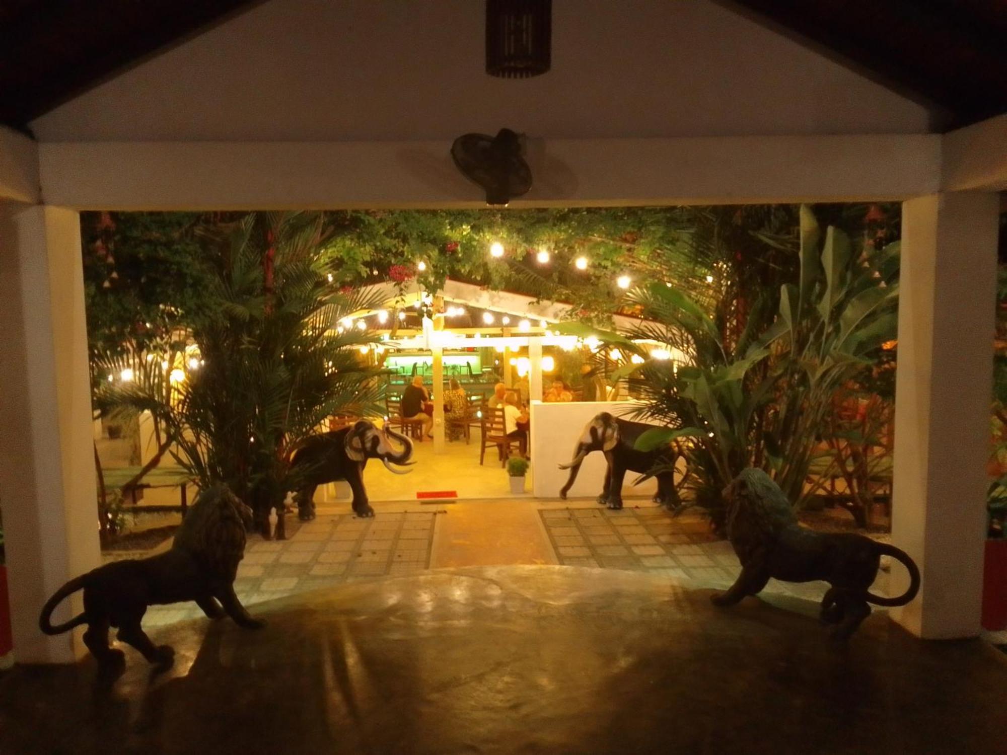 La Perla Bentota Hotel Exterior foto